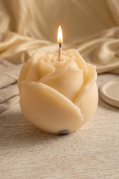 Rose Bloom Candle – by SimplyScented